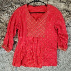 Srishti Boutique SzM Top 3/4 Sleeves, Gold Pattern